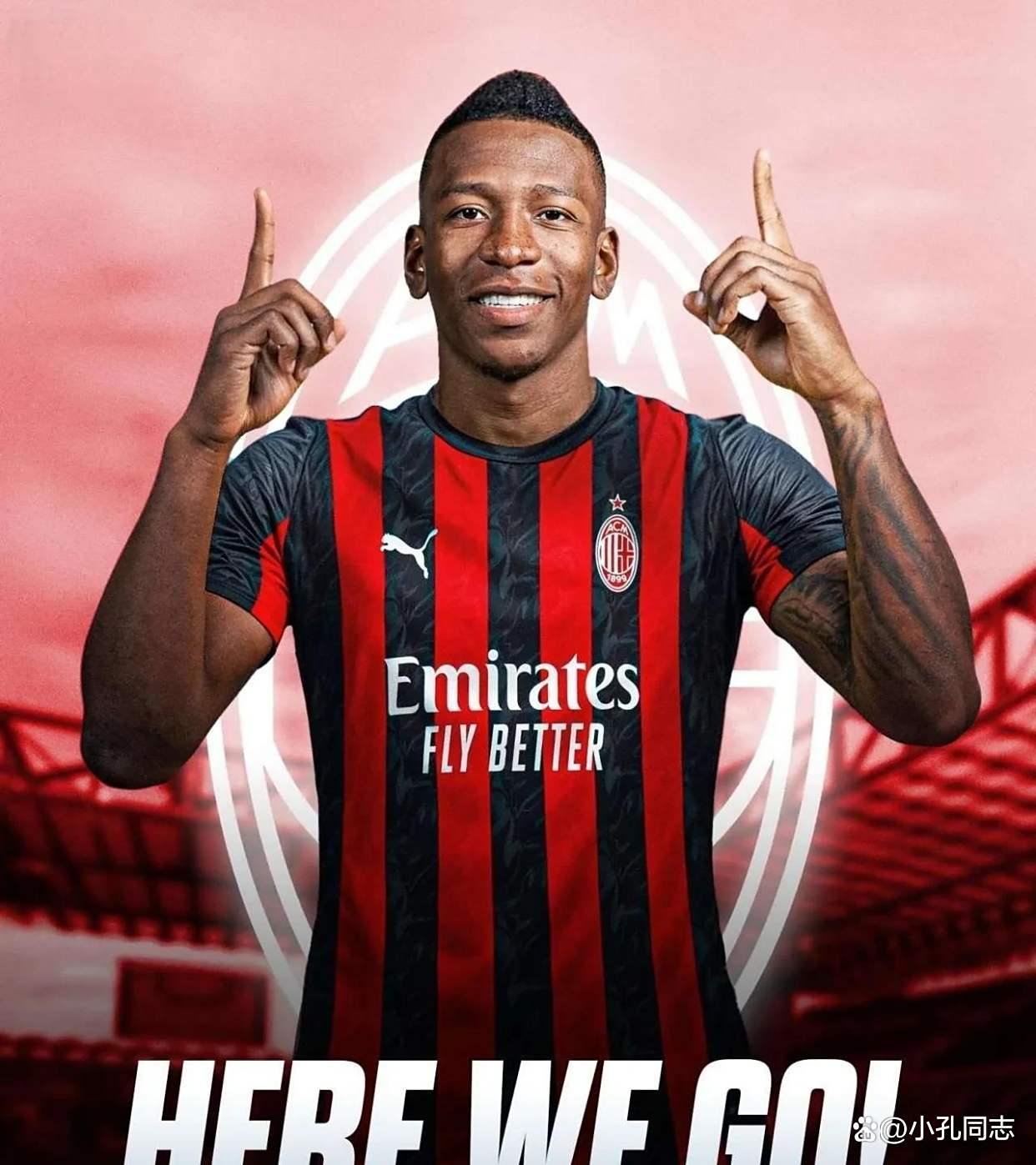 AC米兰训练开放日,今夜回应争议引欢呼,欧超杯在即,心理建设被强调(AC米兰巅峰之战) AC米兰训练开放日,今夜回应争议引欢呼,欧超杯在即,心理建设被强调(AC米兰巅峰之战)