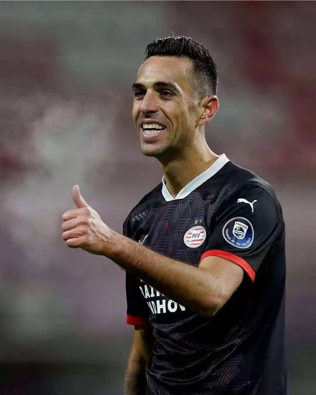 广州队发布备战花絮；冲刺阶段扳平良机；荷甲任务艰巨；数据趋势出现新变化的简单介绍